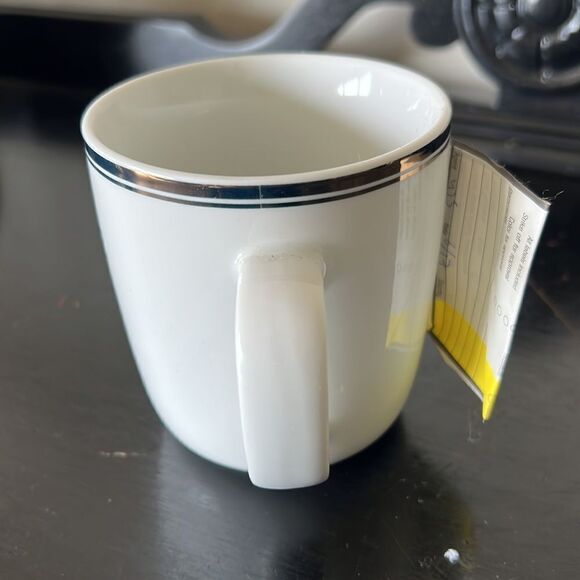 Williams Sonoma Gold “Peace Joy Love” Mug - Picture 6 of 6